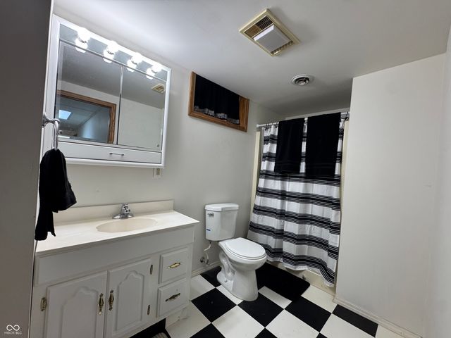 655 Whittier Drive, Seymour, IN 47274