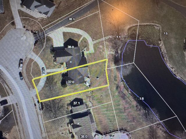 655 Whittier Drive, Seymour, IN 47274