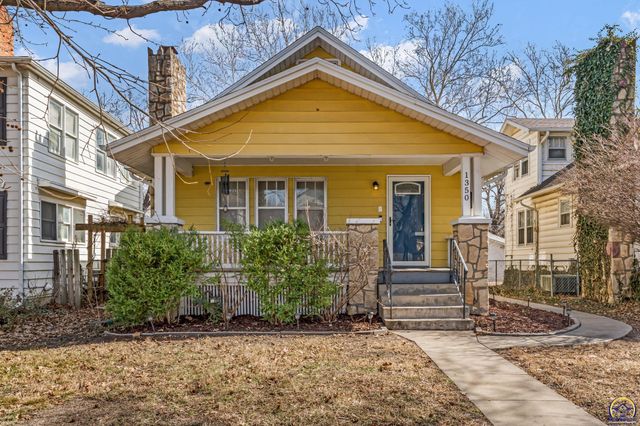 1350 SW Wayne AVE, Topeka, KS 66604