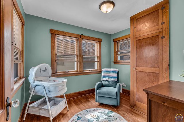 1350 SW Wayne AVE, Topeka, KS 66604