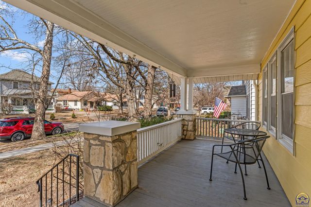 1350 SW Wayne AVE, Topeka, KS 66604