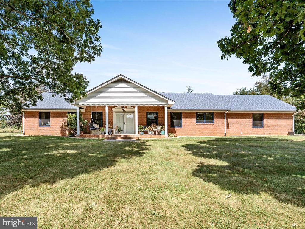 116 REHOBOTH LN, Summit Point, WV 25446