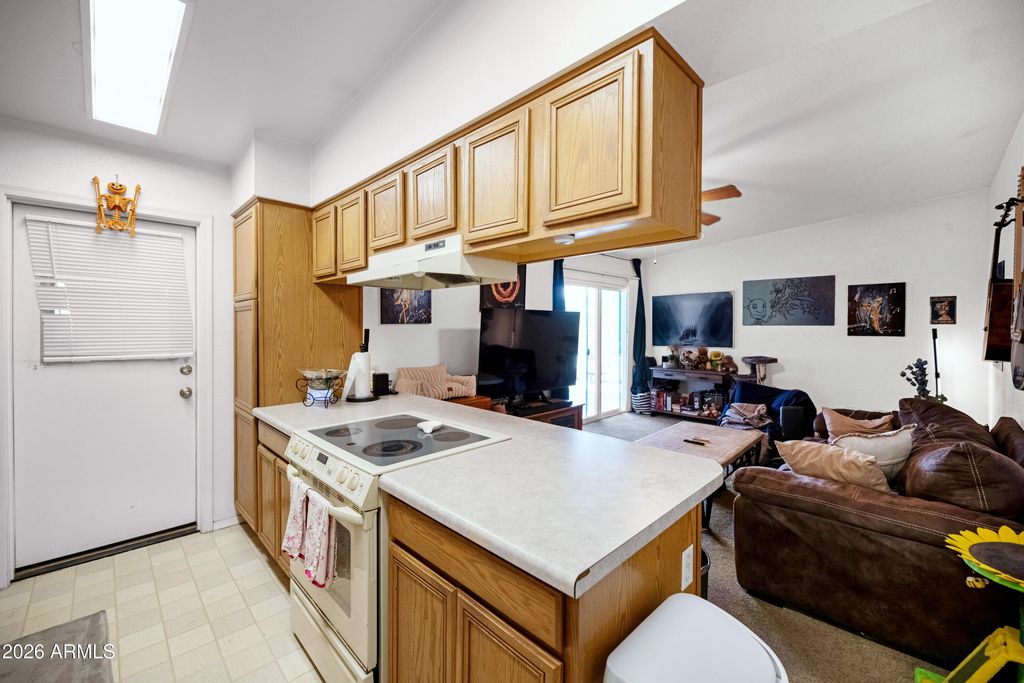 2606 S JENTILLY Lane, Tempe, AZ 85282 — photo 2