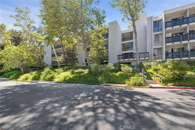 3604 W Estates Lane 114, Rolling Hills Estates, CA 90274
