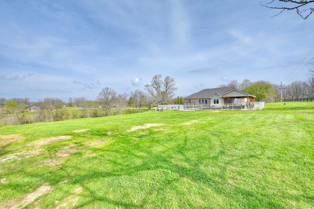 715 Heritage Drive, Sparta, KY 41086
