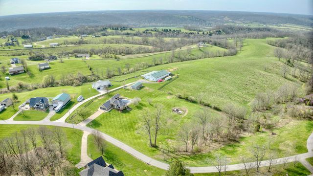 715 Heritage Drive, Sparta, KY 41086