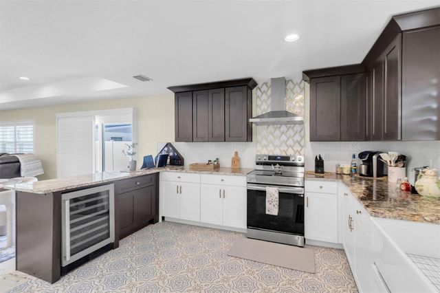 6013 MADISON STREET, New Port Richey, FL 34652