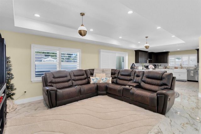 6013 MADISON STREET, New Port Richey, FL 34652