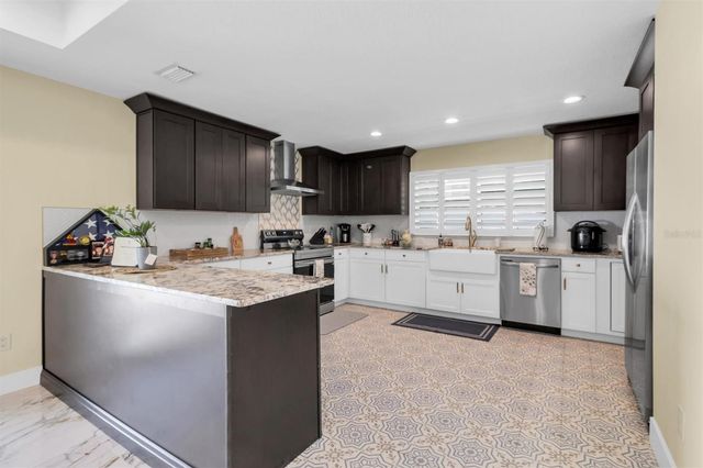 6013 MADISON STREET, New Port Richey, FL 34652