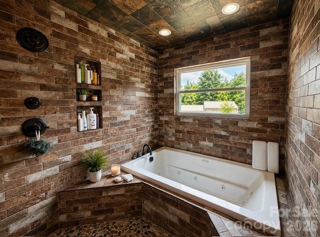80 Hidden Bluff Lane, Horse Shoe, NC 28742