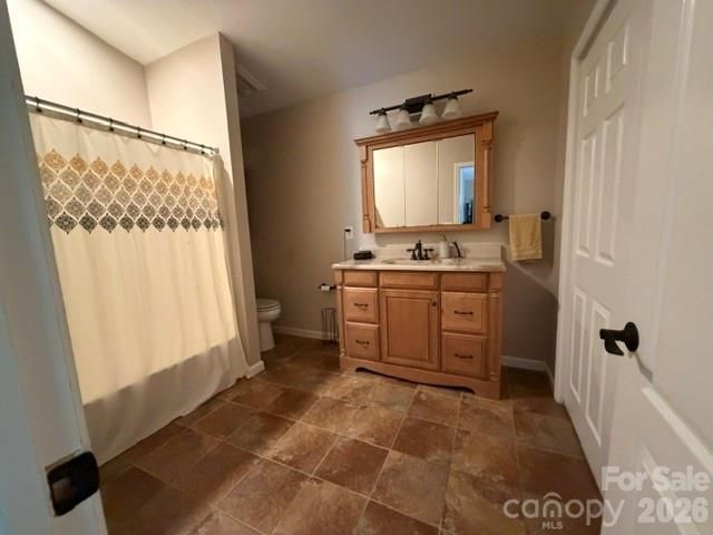 80 Hidden Bluff Lane, Horse Shoe, NC 28742