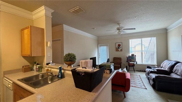 8849 VILLA VIEW CIRCLE 302, Orlando, FL 32821