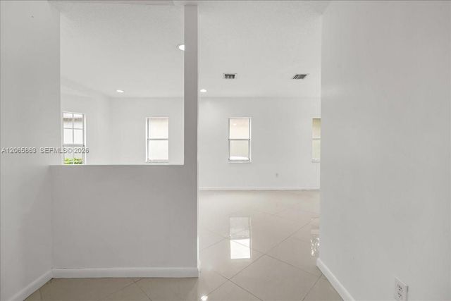 1720 NE 35 Avenue, Homestead, FL 33033