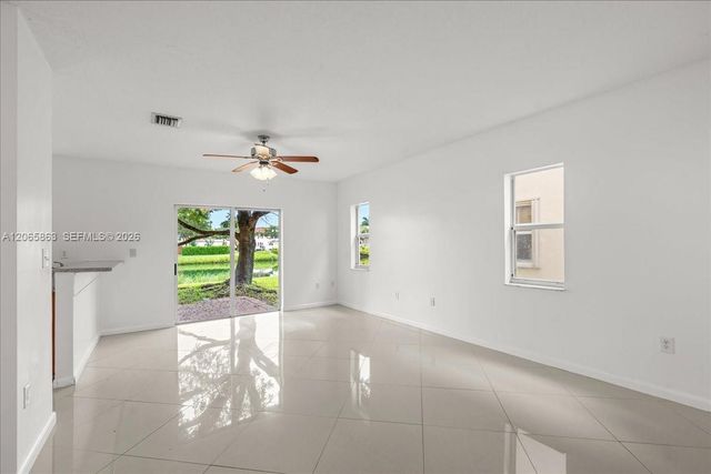1720 NE 35 Avenue, Homestead, FL 33033