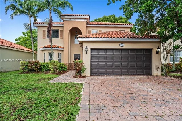 1720 NE 35 Avenue, Homestead, FL 33033