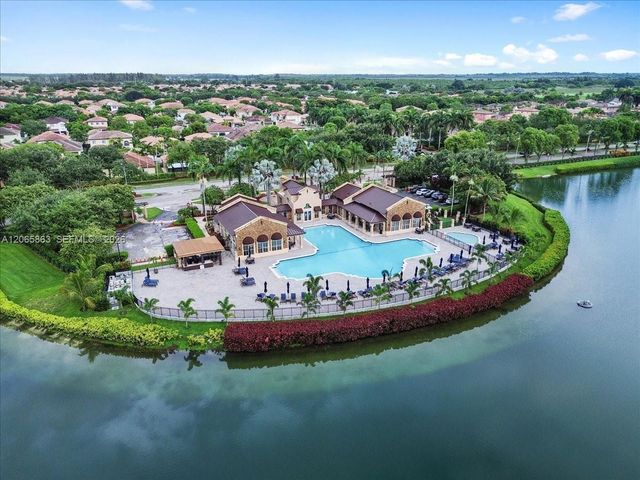 1720 NE 35 Avenue, Homestead, FL 33033