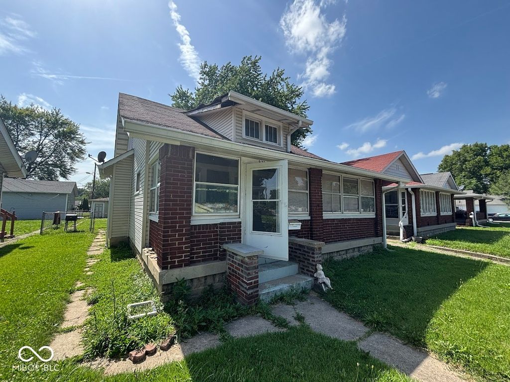 2714 S Meridian Street, Indianapolis, IN 46225