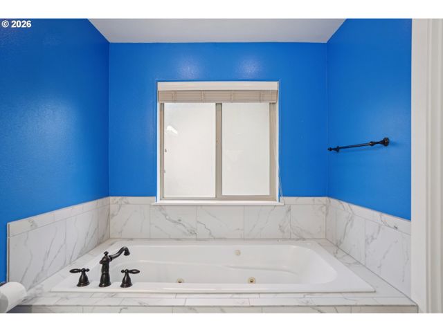 14311 BONN St, Oregon City, OR 97045