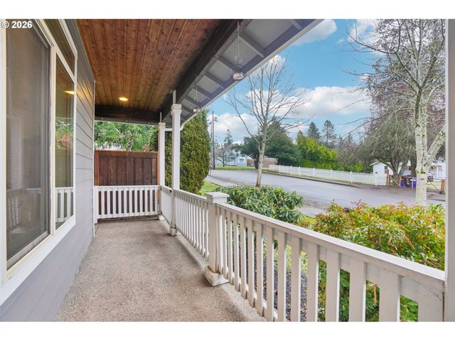 14311 BONN St, Oregon City, OR 97045