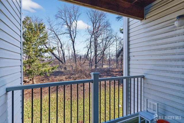 726 Waterford Drive, Edison, NJ 08817