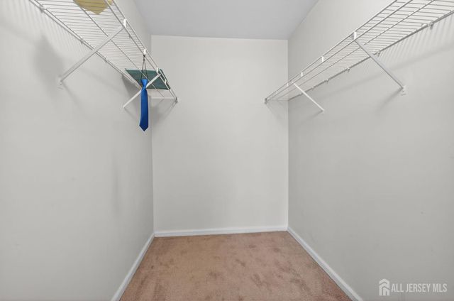 726 Waterford Drive, Edison, NJ 08817