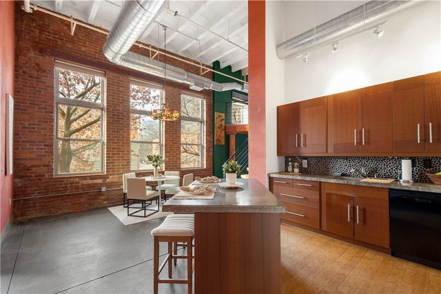 1536 COLWELL ST 4, Downtown Pgh, PA 15219