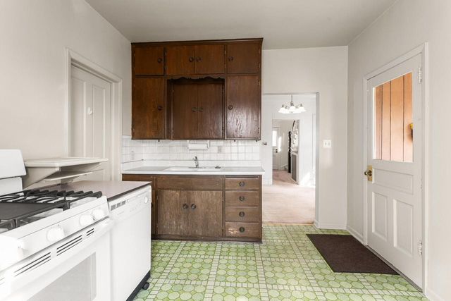 N89W16081 Main STREET, Menomonee Falls, WI 53051