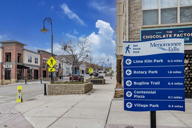 N89W16081 Main STREET, Menomonee Falls, WI 53051