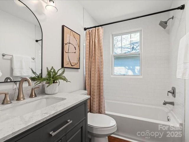 507 W 2nd Avenue, Gastonia, NC 28052