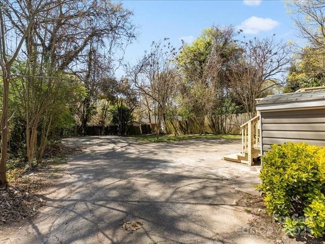 507 W 2nd Avenue, Gastonia, NC 28052
