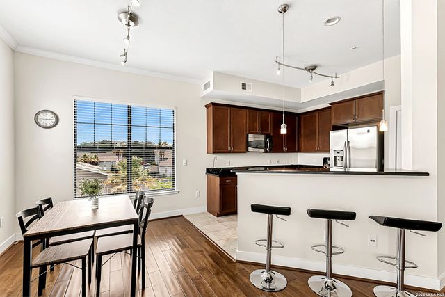 7342 Oak Manor Dr Apt 7301, San Antonio, TX 78229