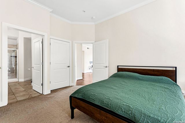 7342 Oak Manor Dr Apt 7301, San Antonio, TX 78229