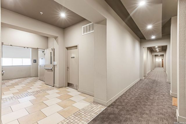7342 Oak Manor Dr Apt 7301, San Antonio, TX 78229