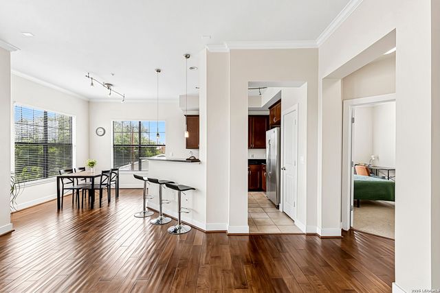 7342 Oak Manor Dr Apt 7301, San Antonio, TX 78229