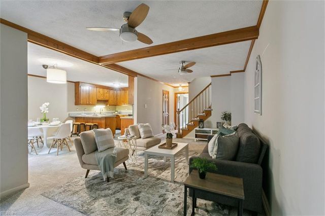 55 S Valasia RD, Poquoson, VA 23662