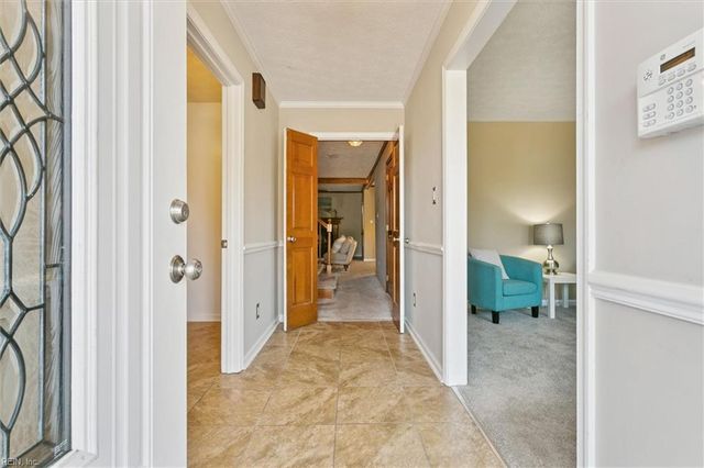 55 S Valasia RD, Poquoson, VA 23662