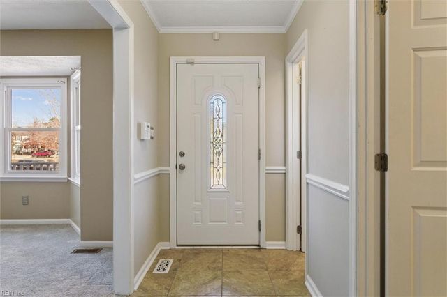 55 S Valasia RD, Poquoson, VA 23662