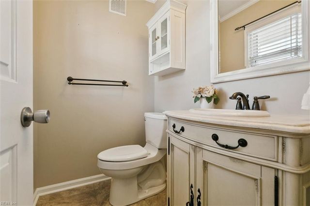 55 S Valasia RD, Poquoson, VA 23662