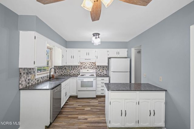 600 Wilkshire Drive, Waterville, OH 43566