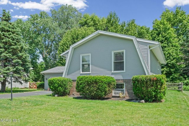 600 Wilkshire Drive, Waterville, OH 43566