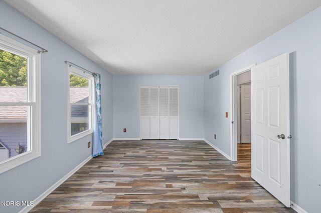 600 Wilkshire Drive, Waterville, OH 43566