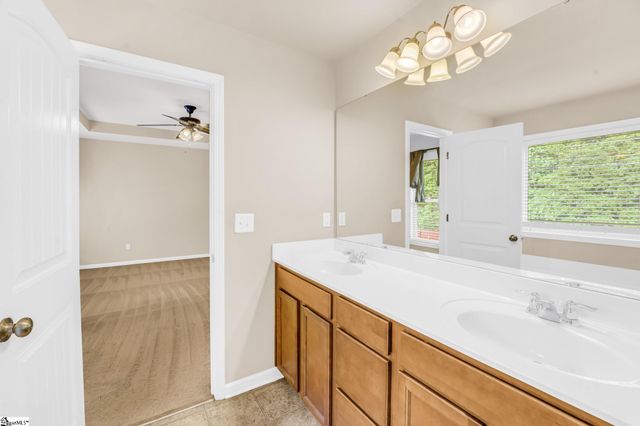 222 Marefair Lane, Simpsonville, SC 29680