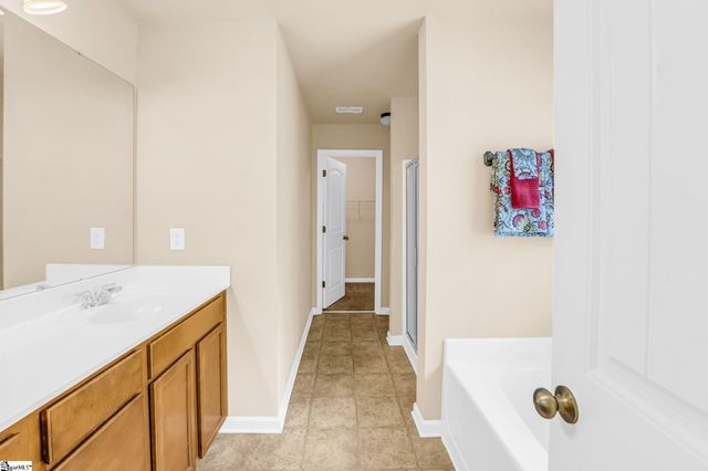 222 Marefair Lane, Simpsonville, SC 29680