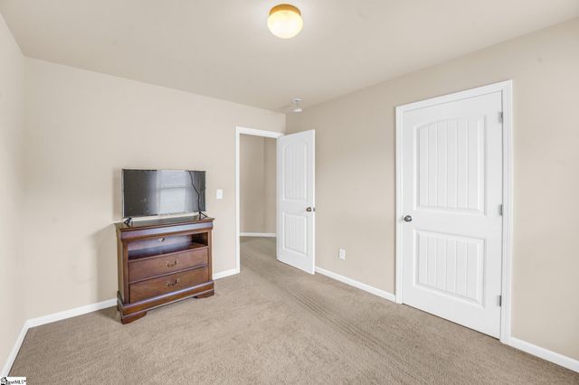 222 Marefair Lane, Simpsonville, SC 29680