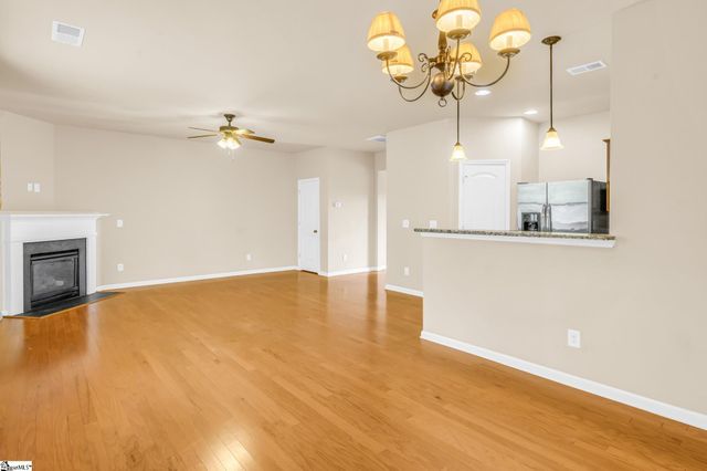 222 Marefair Lane, Simpsonville, SC 29680