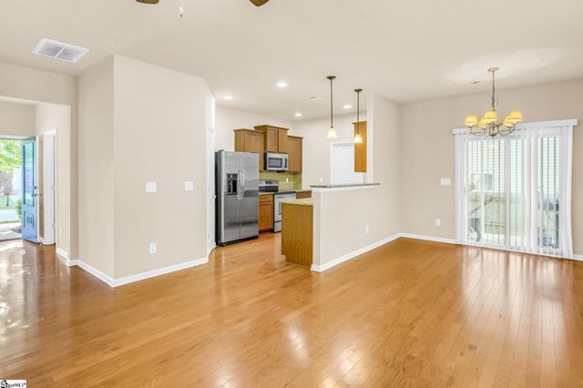 222 Marefair Lane, Simpsonville, SC 29680