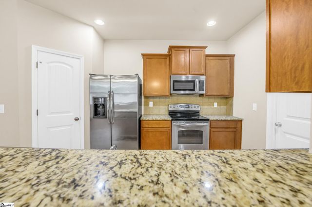 222 Marefair Lane, Simpsonville, SC 29680