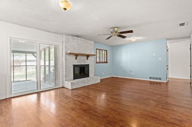 20 Snell DR, Lampasas, TX 76550