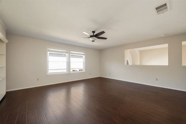3510 Meadowview Drive, Corinth, TX 76210