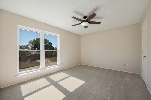 3510 Meadowview Drive, Corinth, TX 76210